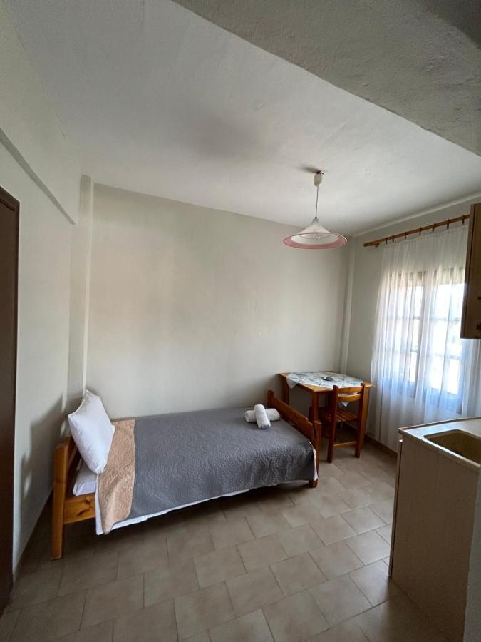 Christopher Apartments Áfitosz Kültér fotó